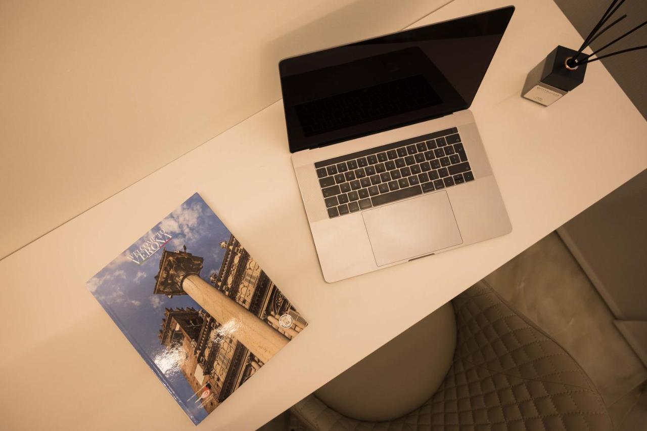 Vipverona Luxury Apartment - Royal Welcome Exterior photo
