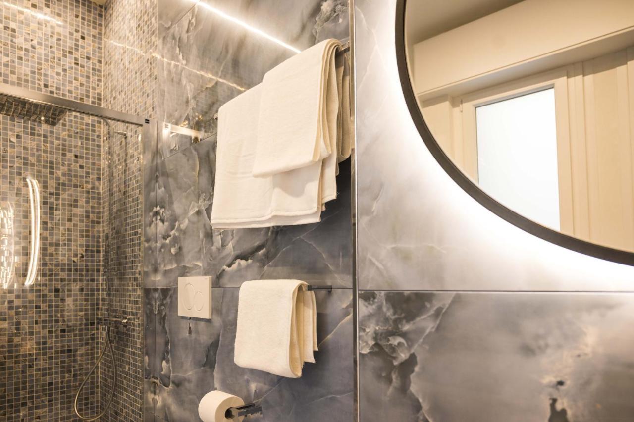 Vipverona Luxury Apartment - Royal Welcome Exterior photo